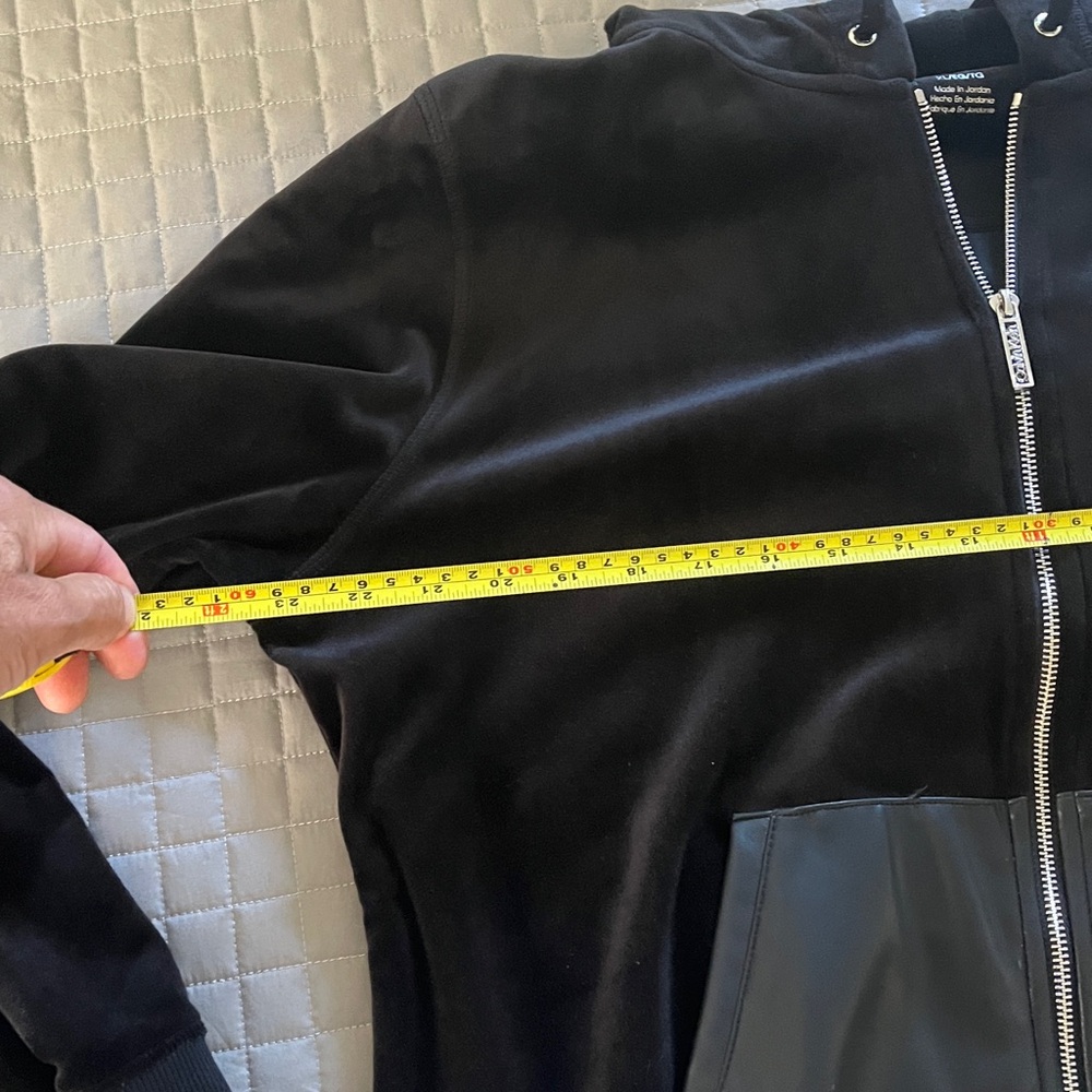 Calvin Klein Black velvet zipper hoodie and pant set - Picture 12 of 15